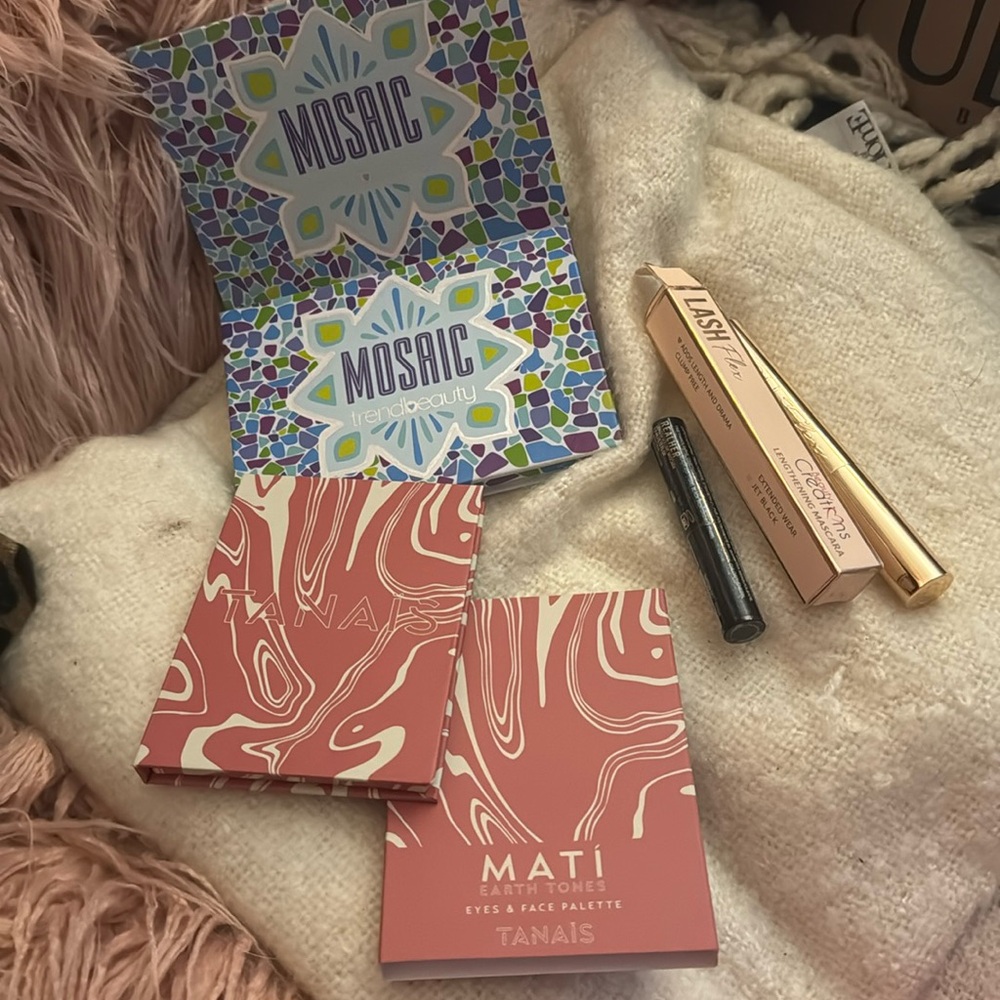 Mati,Trend Beauty Eye Palettes 🎨 &Beauty Creations Mascara Bundle(4)NIB🔹FIRM🔹